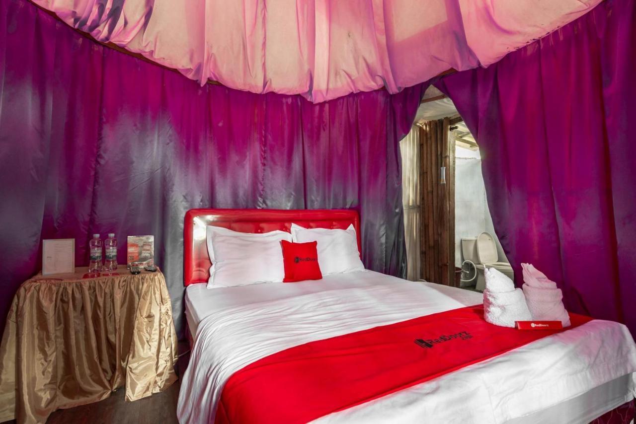 Reddoorz @ Apache Camp Hotel Batu  Exterior photo